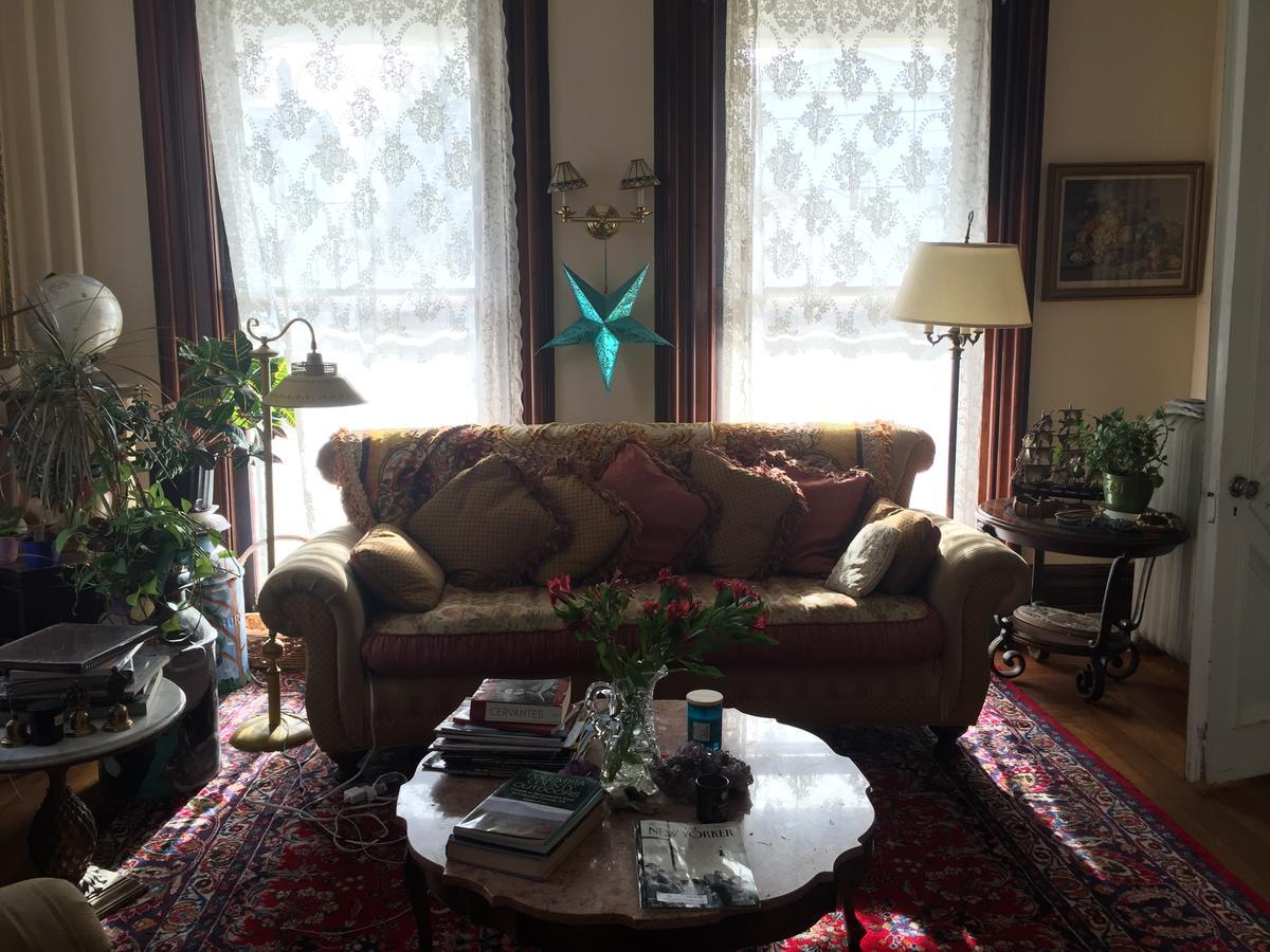 Hudson City Bed And Breakfast Exteriör bild