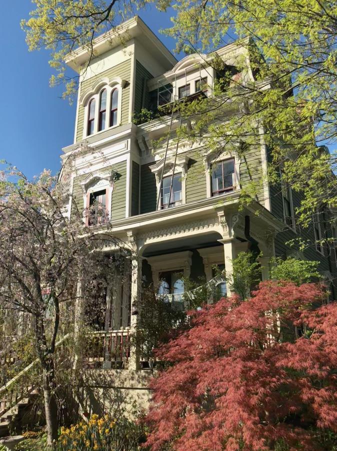 Hudson City Bed And Breakfast Exteriör bild