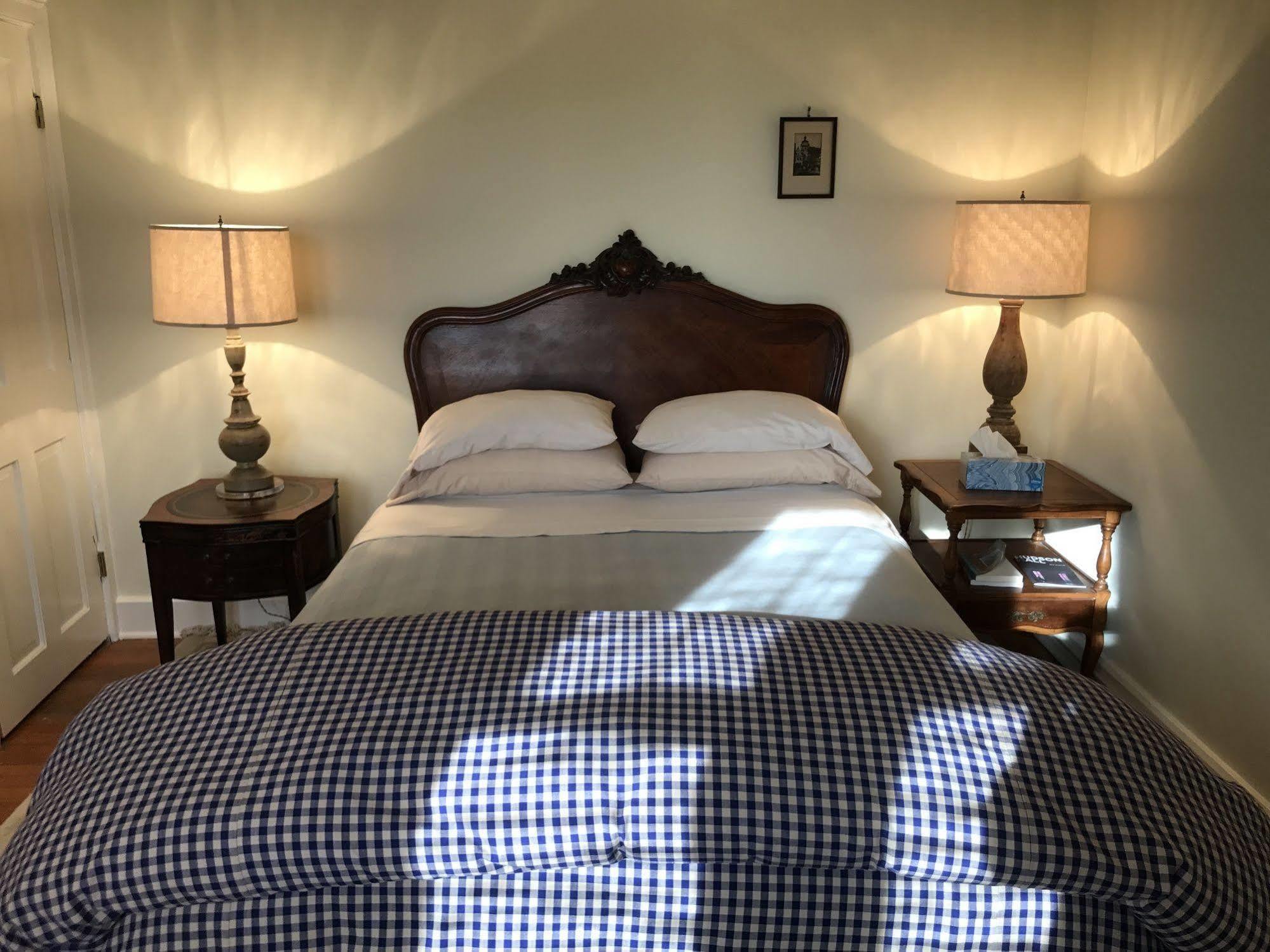 Hudson City Bed And Breakfast Exteriör bild